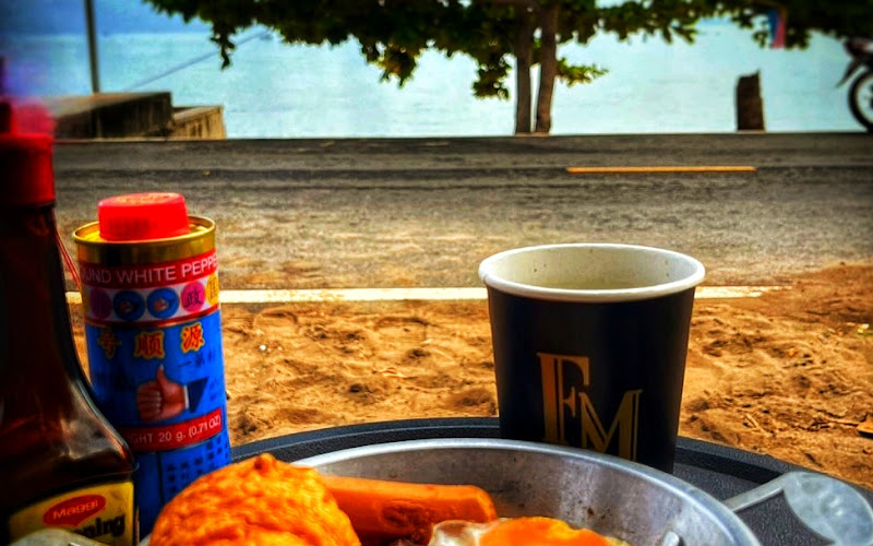 FM BIKE on the beach