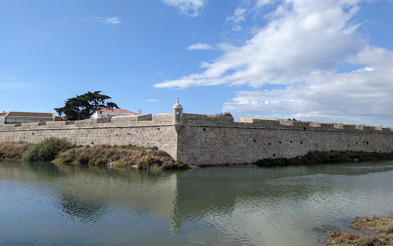 Portões de Peniche de Cima
