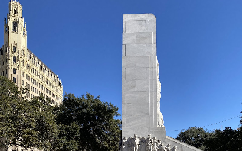 Alamo Cenotaph Monument