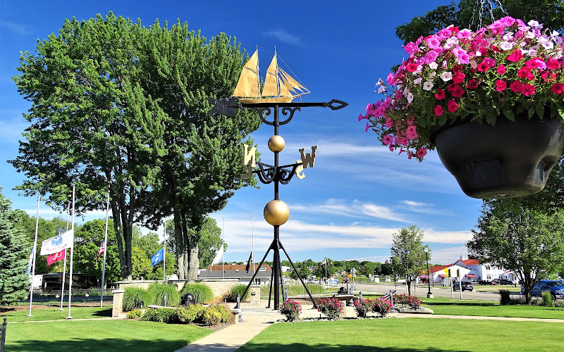 World’s Largest Weathervane and Ellenwood Park