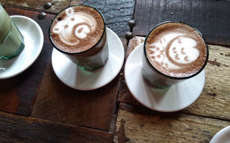 Cafe Jufei 聚啡馆