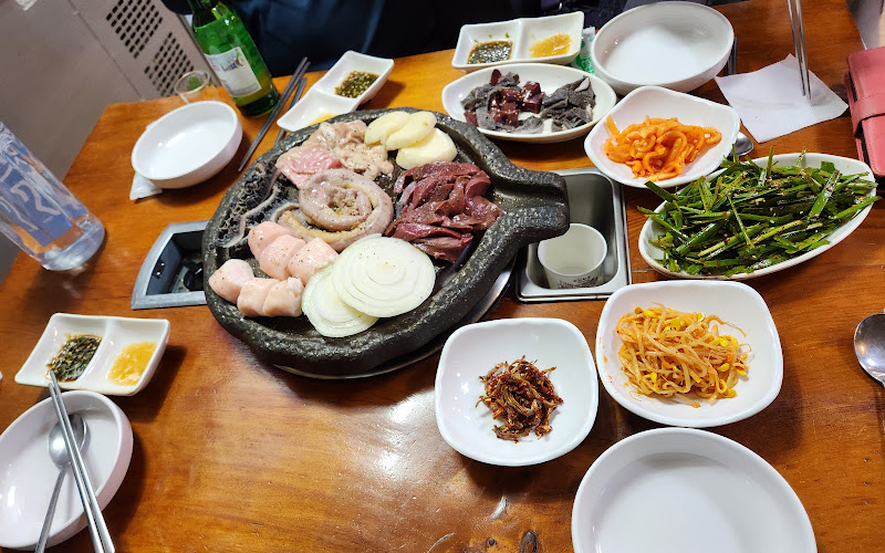 나들목한우곱창전골구이