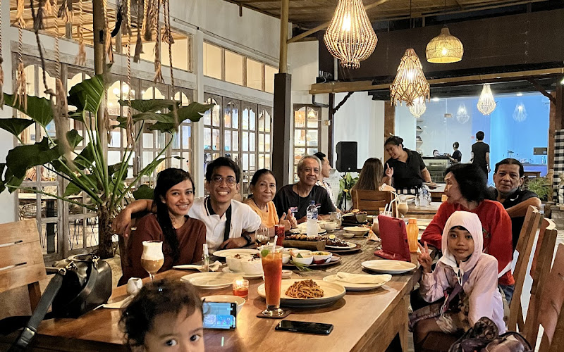 Warung Nia Balinese Food & Pork Ribs