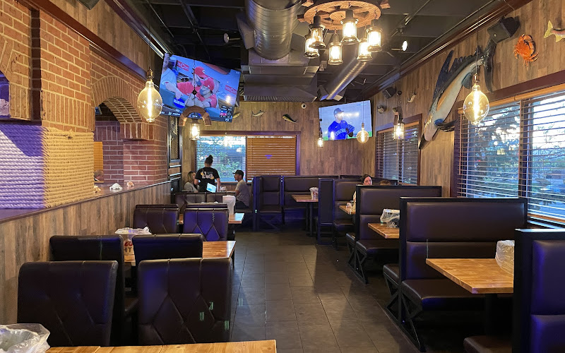 Hook & Reel Cajun Seafood & Bar