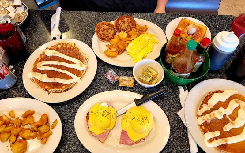 Tory's Cafe