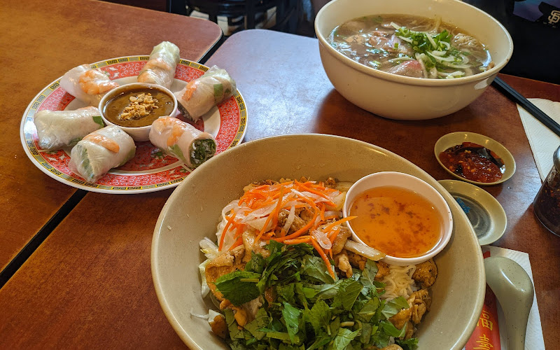 Pho 2000