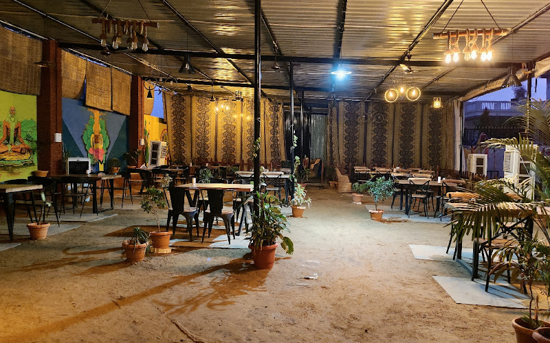 Sand Feast Cafe & Restaurant