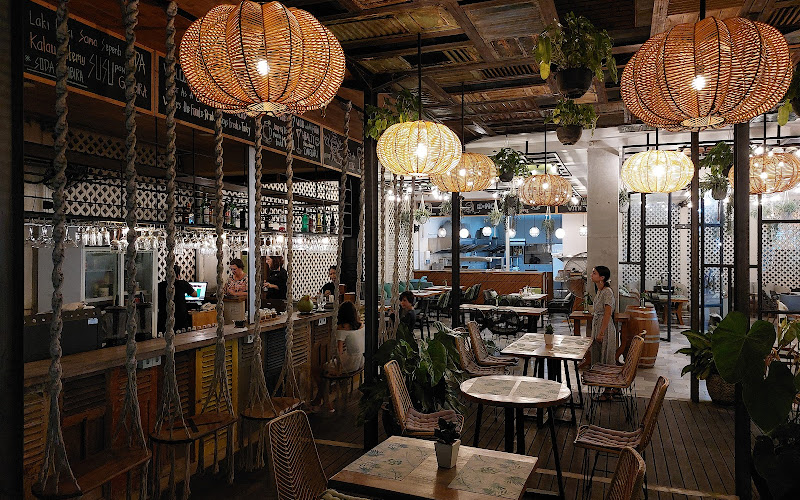 Natys Restaurant Siligita