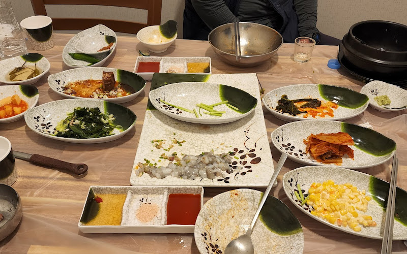 육해공 마을회관