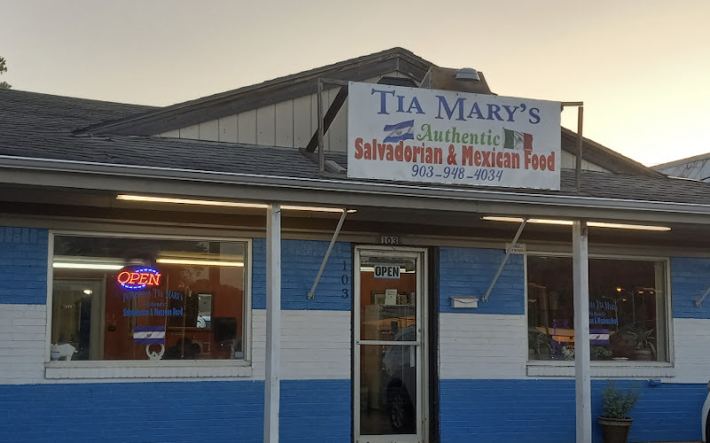 Pupuseria Tia Mary's