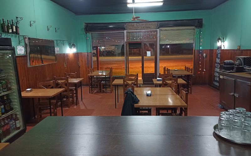 Pizzería El Yaveño. Horno a Leña
