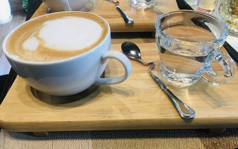 Meet u Cafe & Restaurant