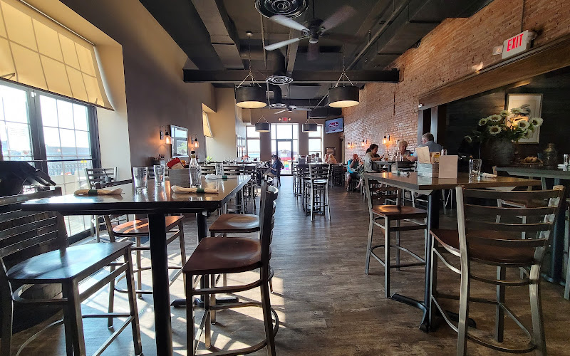 Landmark Kitchen and Bar of Sandusky, OH