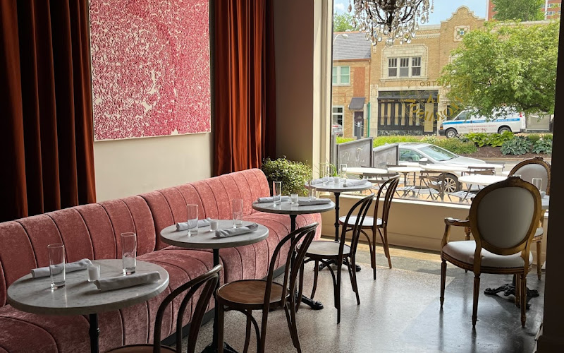 Bistro La Floraison
