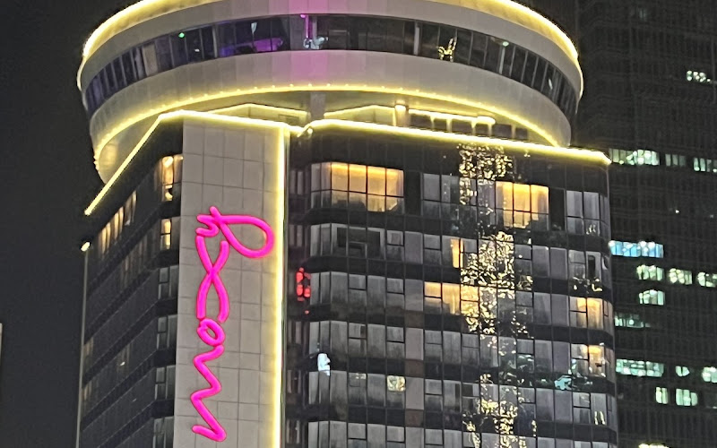 Moxy Chongqing