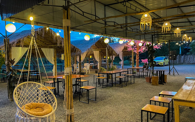 เรอเอิ้ก ร้านอาหารตราด