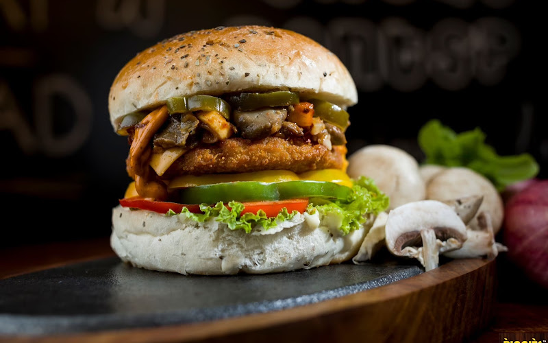 Biggies Burger: Apollo Hospital