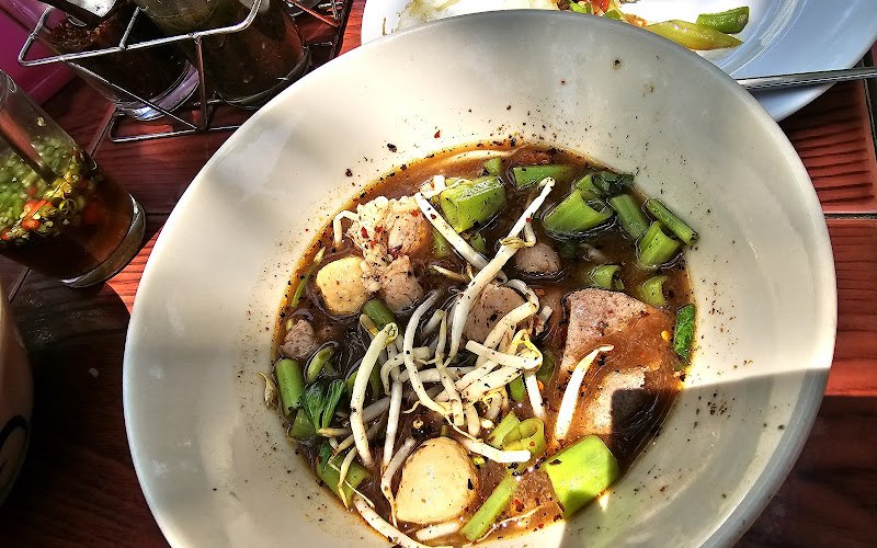 ก๋วยเตี๋ยวเรือปทุมธานี อาหารตามสั่ง