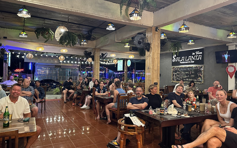 Sala Lanta in town Restaurant and Bar