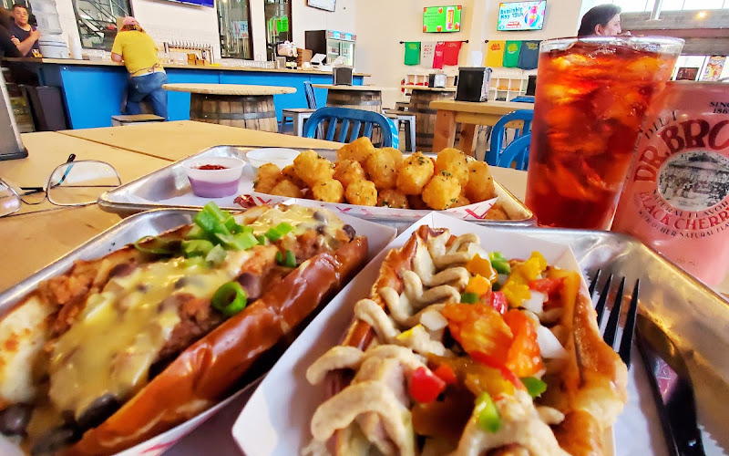 Eugene's Sausage & Fries at Bunnyman Brewing