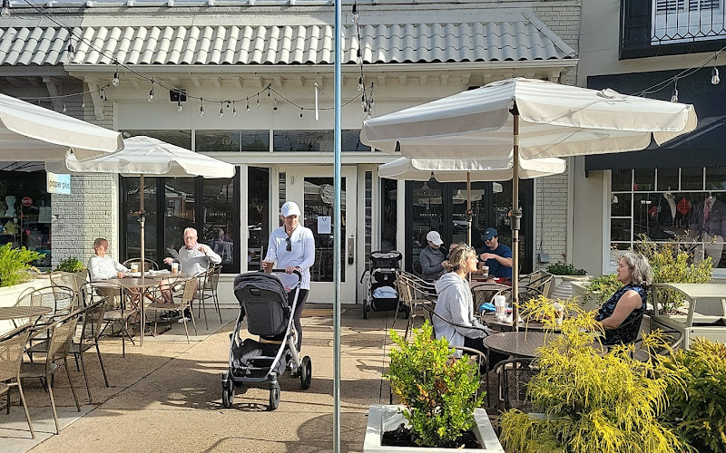Stella's Grocery - Westhampton