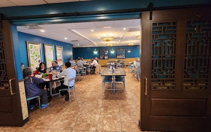 9 Roses Restaurant