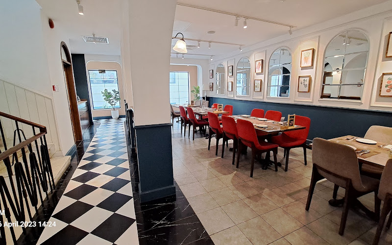 Le Monde Steak Cao Thắng