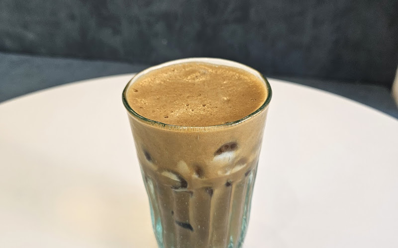 ĂNG-Ê Coffee & Specialties