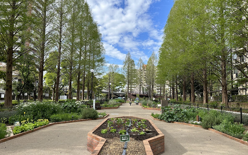 사계절 향기 로즈 가든