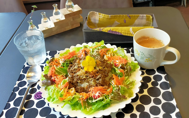 cafe MIMOSA（カフェ・ミモザ）