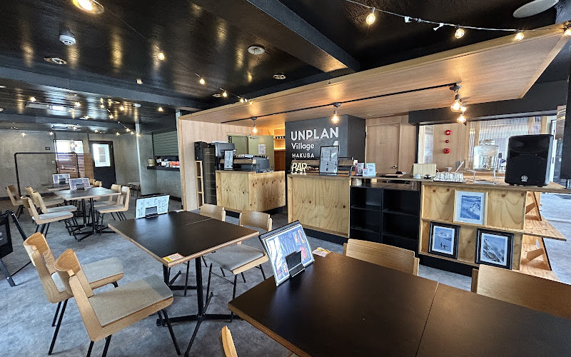 BONDS VILLAGE HAKUBA / ボンズビレッジ白馬