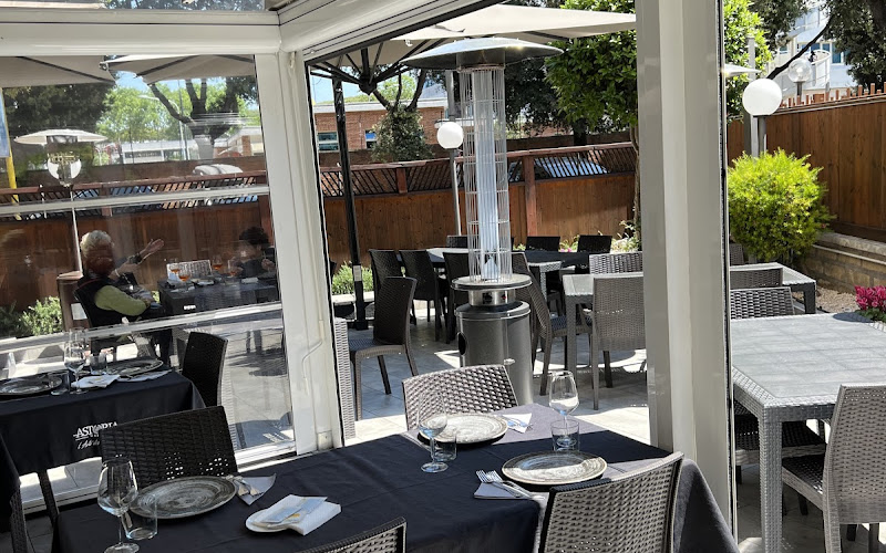 MAGA Cucina di Mare - Wine Bar