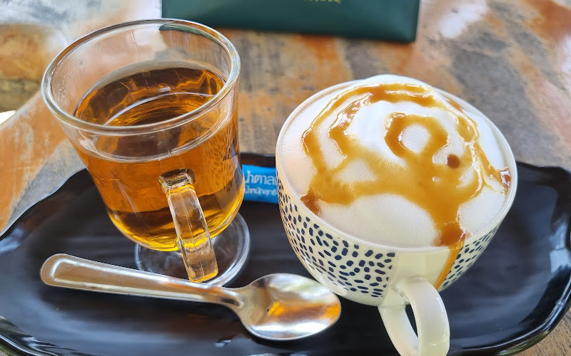 ข้าวฟรี Coffee & Restaurant