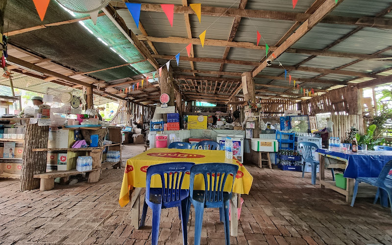 น้องอิ่มอาหารอีสาน