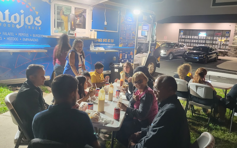 Antojos Food Truck