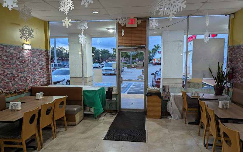 Snappers Caribbean Cuisine