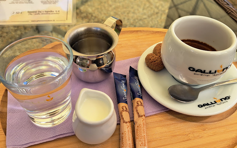Café v Múzeu