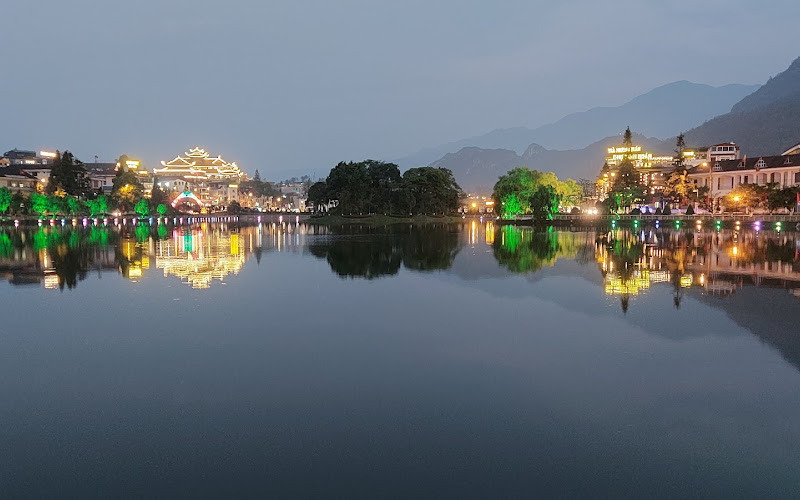 Sapa Lake Square