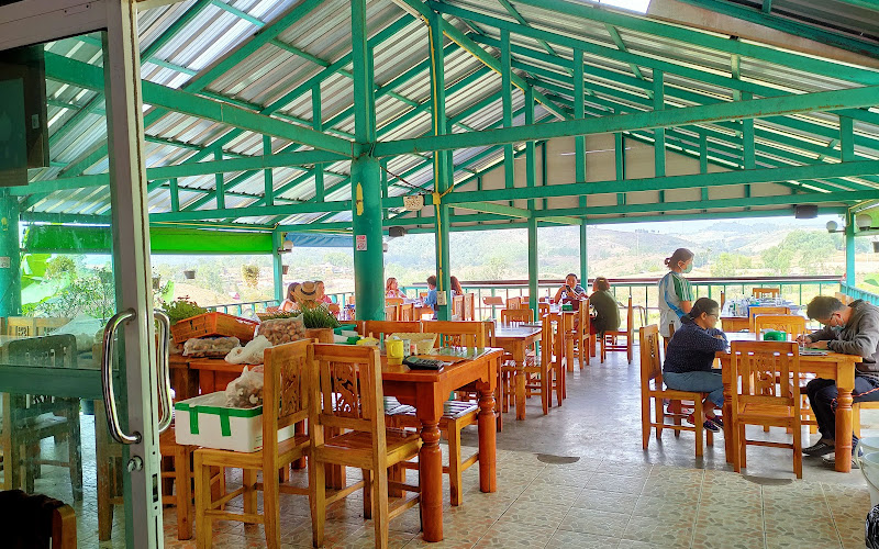 ครัวโม่งเม่ง