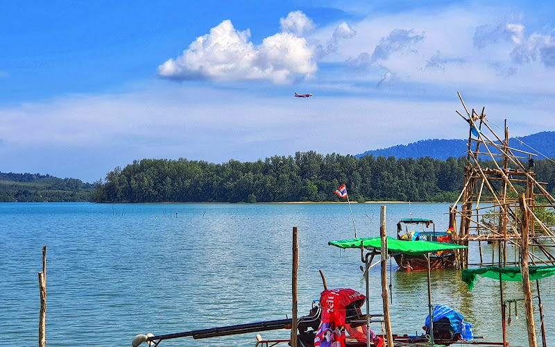 ศาลาชมวิว ริมน้ำ