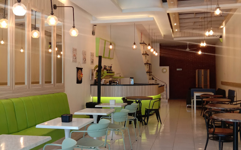 Cafe & Resto Top's 86