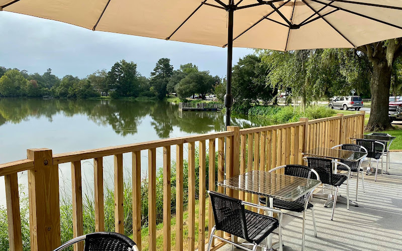 Lakeview Restaurant