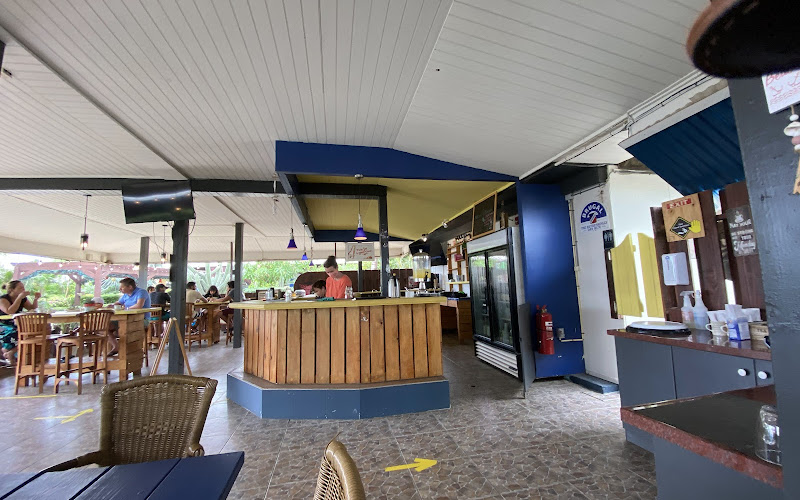 Amigos Bar and Restaurant