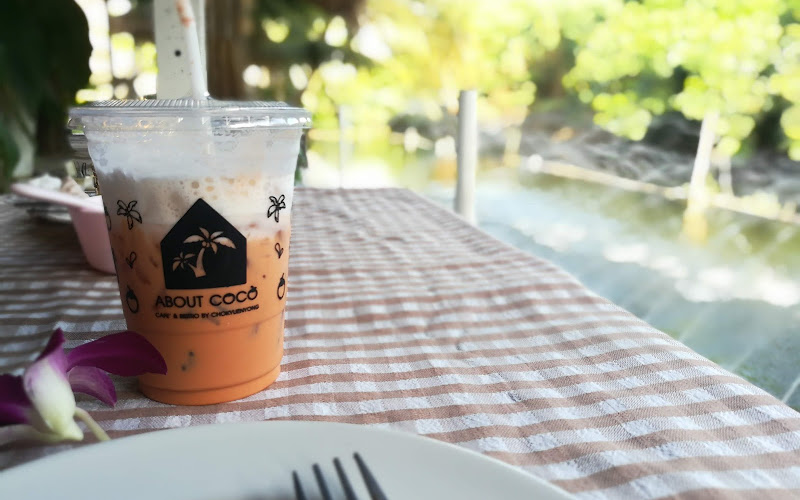 ABOUT COCO CAFÉ & BISTRO