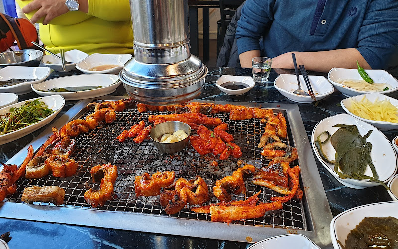 산내움 칠보장어