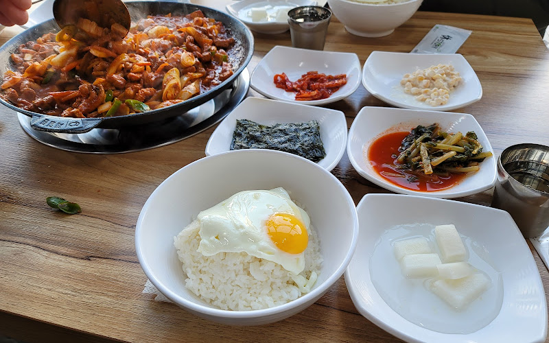 김치찌개미화식당 아산테크노밸리점
