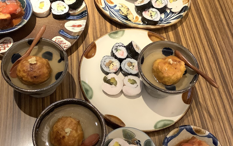 Shuri Aya Gohan Unai