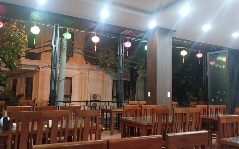 Nhà hàng quỳnh linh