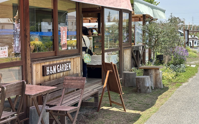 H&M Garden