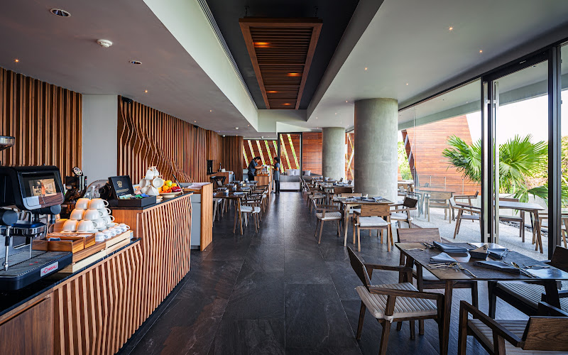 ZILA STREET BISTRO & BAR